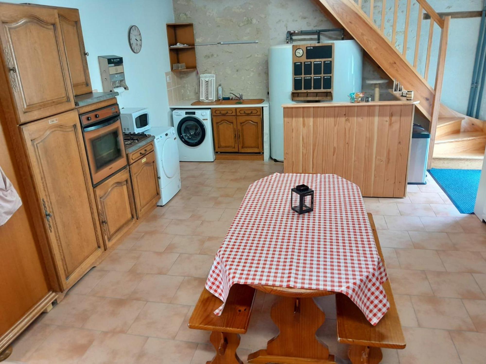 Hotel Le Relais De Poste Orbigny Zewnętrze zdjęcie